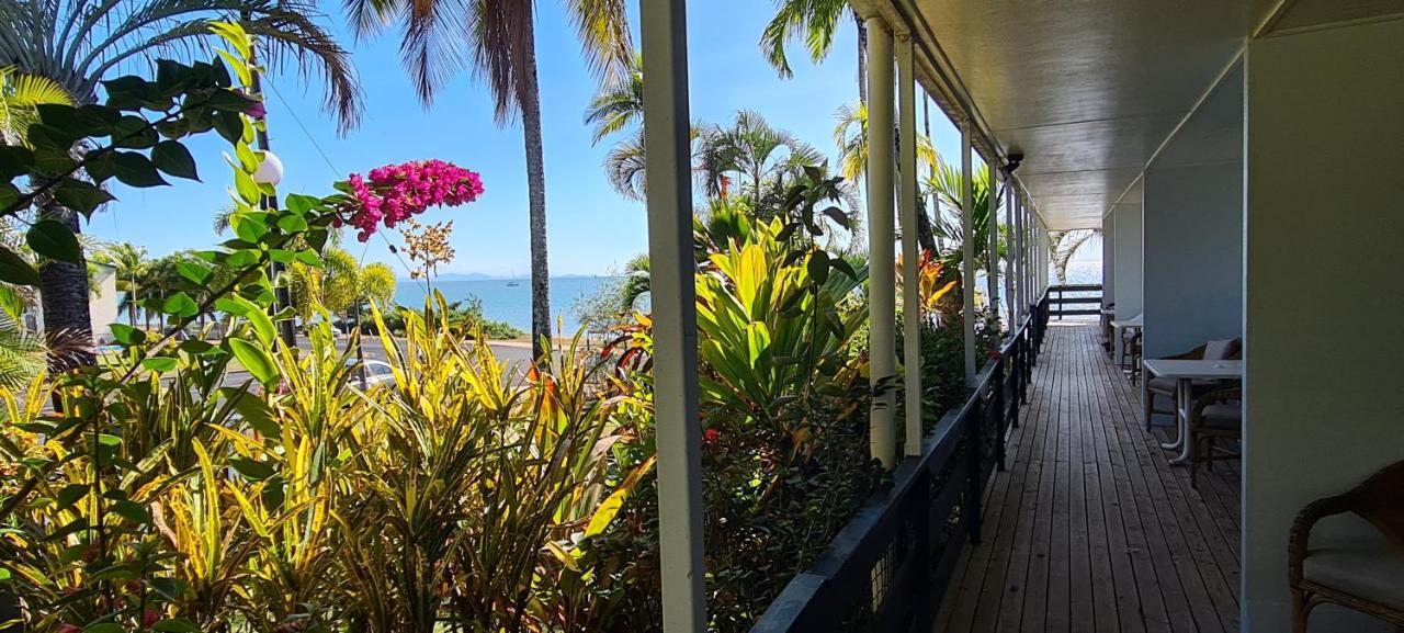 Cardwell Beachfront Motel Экстерьер фото