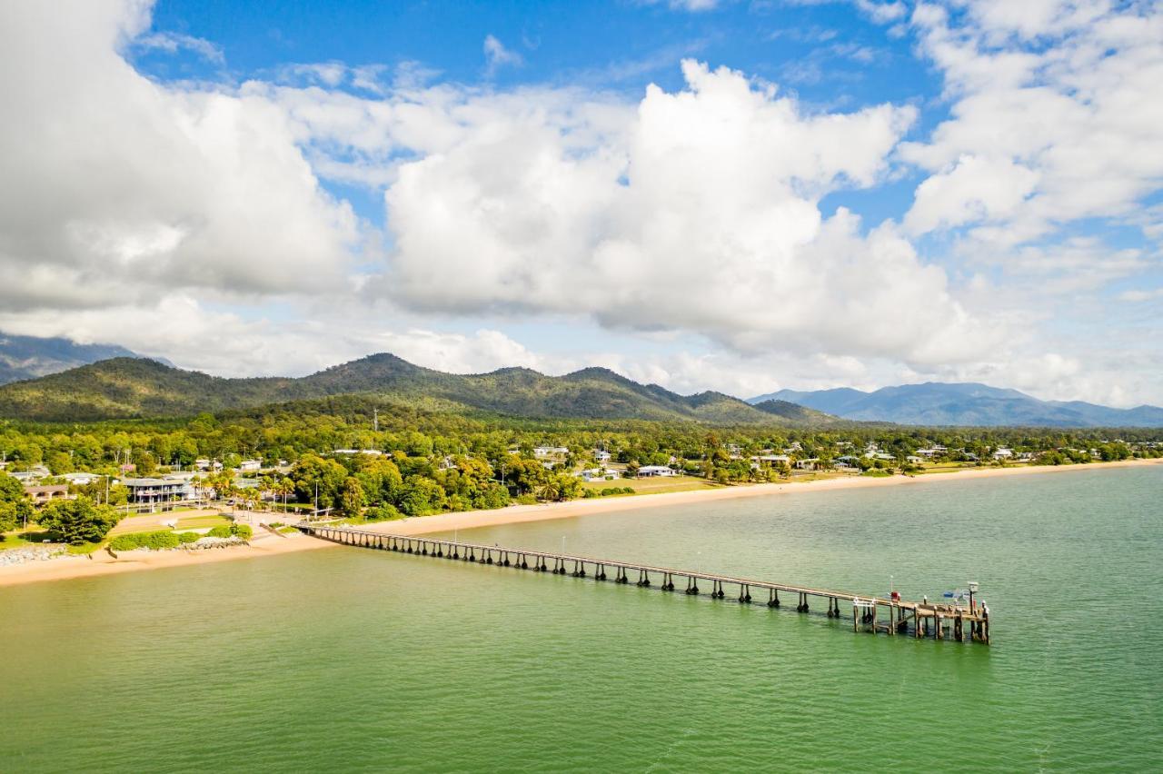 Cardwell Beachfront Motel Экстерьер фото