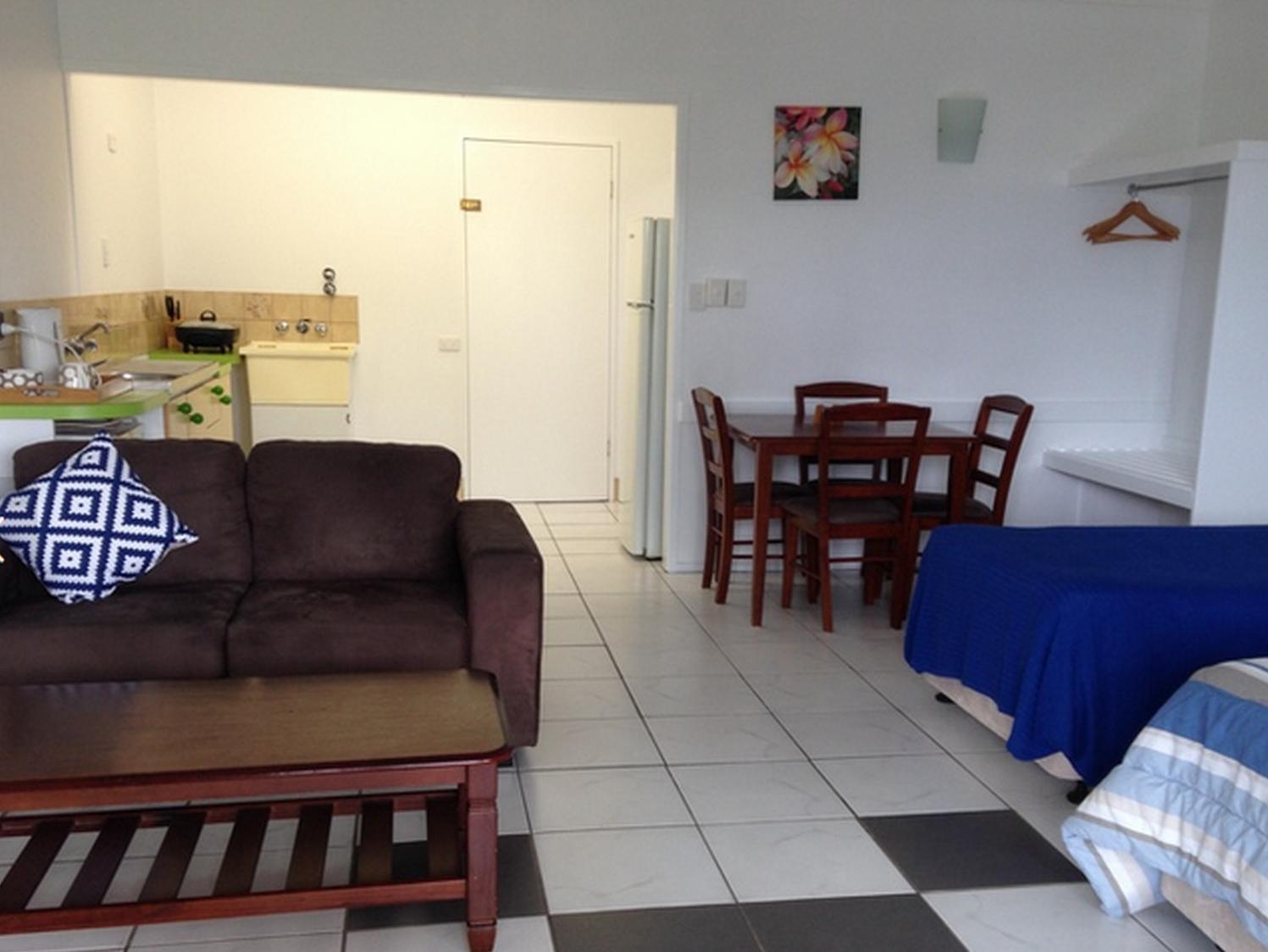 Cardwell Beachfront Motel Экстерьер фото